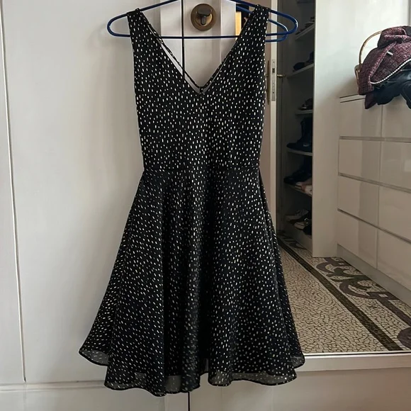 Miss Selfridge Polka Dot Print Flowy Dress - Picture 1 of 7